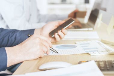 Finans ve teknoloji kavramı 