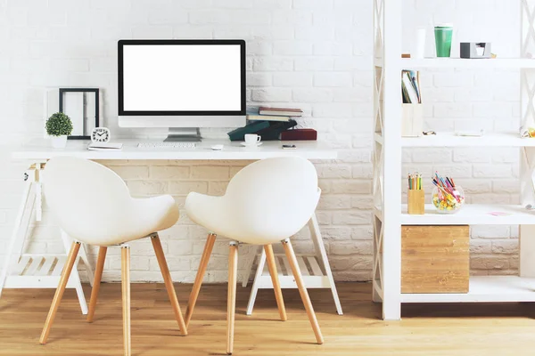 Modern interior with blank white computer — Stock Photo, Image