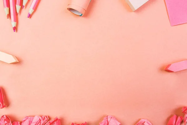 Pink desktop with supplies — Stock Photo, Image