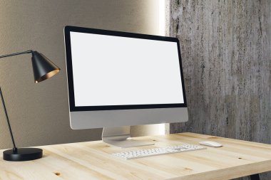 Tasarımcı masaüstü beyaz bilgisayar ile 