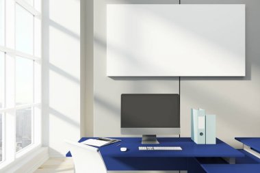 Office posteri ile boş bilgisayar