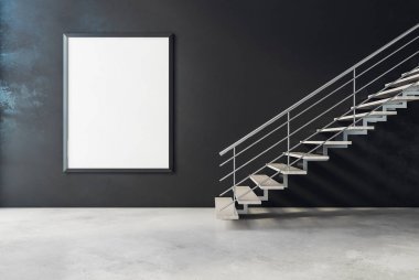 Modern iç merdiven ve afiş ile 
