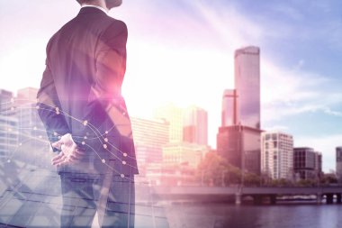 Yatırım ve yönetim kavramı