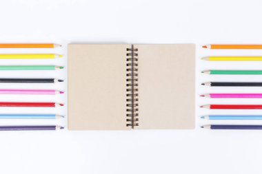 Modern masaüstü boş Not Defteri ile