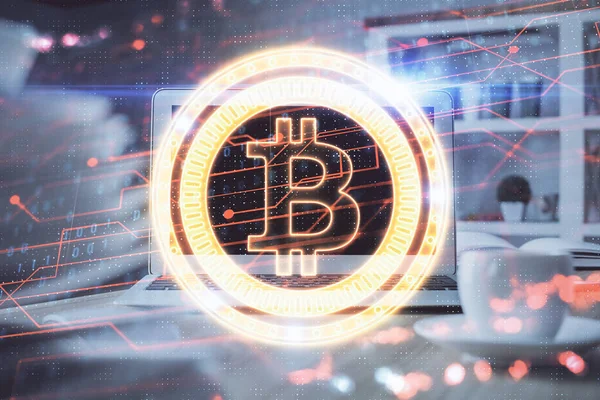Mehrfachbelichtung des Hologramms und der Tabelle zum Blockchain-Thema mit Computerhintergrund. Konzept der Kryptowährung Bitcoin. — Stockfoto