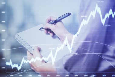 Forex grafik huds ile notlar yapma ellerin çoklu pozlama. Borsa konsepti.