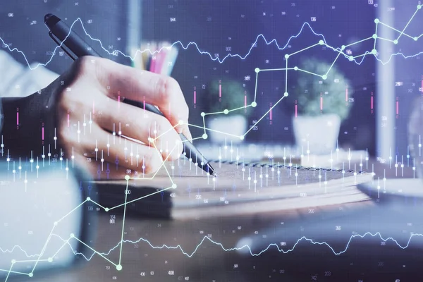 Gráficos de divisas financieras que se muestran en las mujeres mano tomando notas de fondo. Concepto de investigación. Doble exposición —  Fotos de Stock