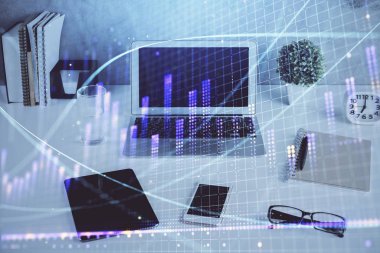 Eski pazar grafiği hologramı ve kişisel bilgisayar geçmişi. Çifte maruziyet. Yatırım kavramı.