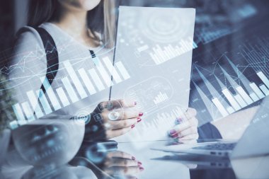 El Forex grafik renk ile notlar yapma çift pozlama. Hisse senedi piyasası konsepti.