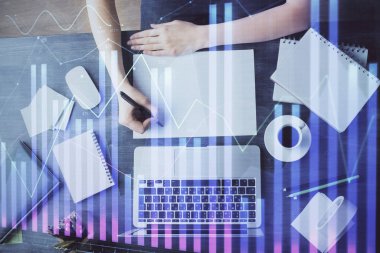 Mali grafik kadın elinde notlar arka plan alarak görüntülenir. Araştırma kavramı. Çoklu pozlama