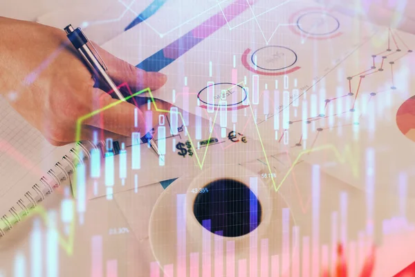 Multi-Exposition des Menschen Planung von Investitionen mit Börse Forex-Chart. — Stockfoto