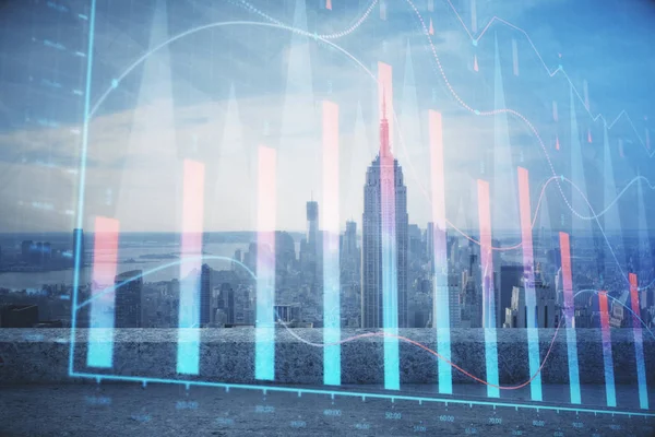 Wykres Forex na widok miasta z drapaczami chmur tle multi ekspozycji. Koncepcja analizy finansowej. — Zdjęcie stockowe