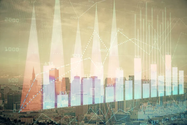 Graphique Forex sur la vue sur la ville avec gratte-ciel arrière-plan multi exposition. Concept d'analyse financière. — Photo
