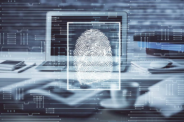 Computer auf Desktop im Büro mit Fingerabdruckzeichnung. Doppelbelichtung. Konzept der Datensicherheit für Unternehmen. — Stockfoto