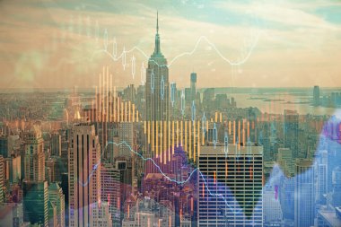 Gökdelenler arka planda çift pozlama ile şehir görünümünde eski grafik. Mali analiz kavramı.