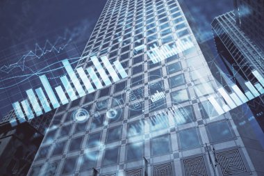 Yüksek binaların arka planında çoklu pozlama olan eski şehir haritası. Finansal araştırma kavramı.