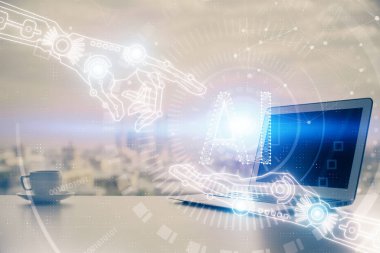 Bilgisayar ve teknoloji temalı holograma çifte maruz kalma. Serbest çalışma kavramı.