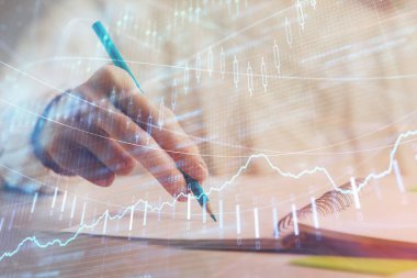 Finansal Forex grafik eller notları arka plan alarak görüntülenir. Araştırma kavramı. Çift Pozlama