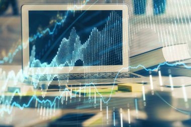 Eski pazar grafiği hologramı ve kişisel bilgisayar geçmişi. Çifte maruziyet. Yatırım kavramı.