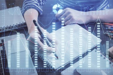 Finansal grafik el notları arka plan alarak üzerinde çizilmiş. Araştırma kavramı. Çift Pozlama