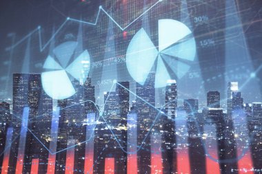 Yüksek binaların arka planında çoklu pozlama olan eski şehir haritası. Finansal araştırma kavramı.