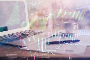 Bilgisayar geçmişi olan eski grafik hologramı. Çifte maruziyet. Finans piyasası kavramı.