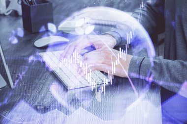 Adam ile mali grafik multi pozlama arka planda ofiste çalışır. Analiz kavramı.