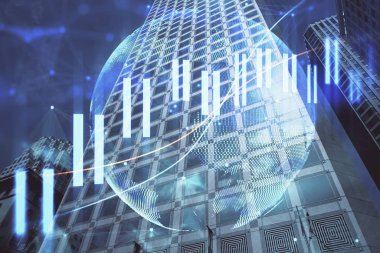 Yüksek binaların arka planında çoklu pozlama olan eski şehir haritası. Finansal araştırma kavramı.