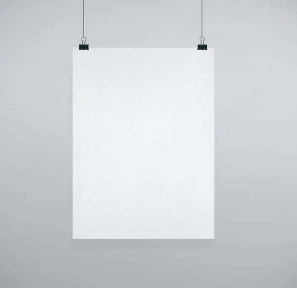 Placa em branco em uma parede de concreto — Fotografia de Stock