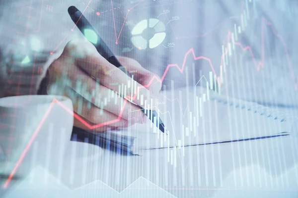Gráfico de divisas que se muestra en las mujeres mano tomando notas de fondo. Concepto de investigación. Doble exposición —  Fotos de Stock