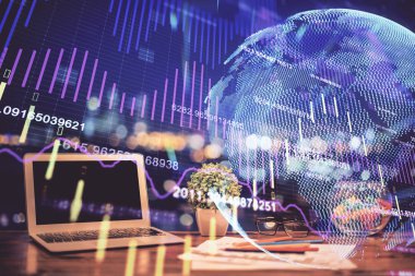 Bilgisayar geçmişi olan eski grafik hologramı. Çifte maruziyet. Finans piyasası kavramı.