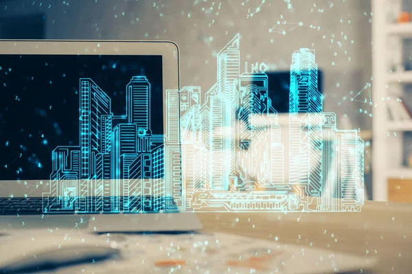 Настільний комп'ютер фону в офісних і великих міських будівлях голограма малюнок. Подвійна експозиція. Концепція розумного міста . — стокове фото