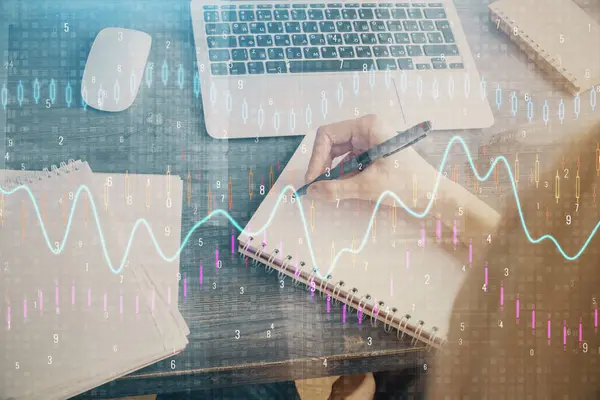 Grafico finanziario visualizzato sulla mano delle donne prendendo appunti di sfondo. Concetto di ricerca. Multi esposizione — Foto Stock