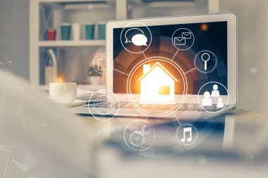 Ofisteki masaüstü bilgisayar geçmişi ve büyük kasaba binaları hologram çizimi. Çifte maruziyet. Akıllı şehir konsepti.