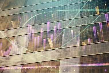 Yüksek binaların arka planında çoklu pozlama olan eski şehir haritası. Finansal araştırma kavramı.