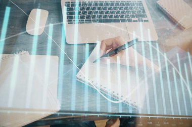 Mali grafik kadın elinde notlar arka plan alarak görüntülenir. Araştırma kavramı. Çoklu pozlama