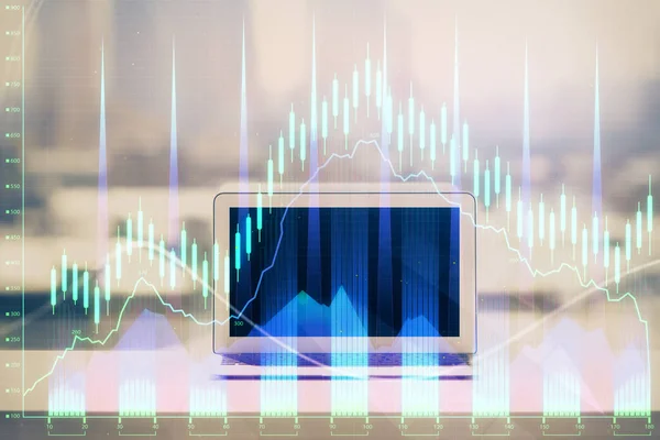 Forex Chart Hologram Asztalon Számítógépes Háttérrel Többszörös Expozíció Pénzügyi Piacok — Stock Fotó