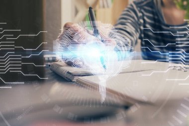 Arka planda beyin hologramıyla el yazısına çok maruz kalmış. Kendi kendine öğrenme kavramı.