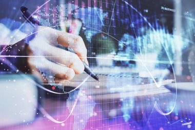 Uluslararası iş kadın elleri arka plan yazma üzerinde hud. Sıkı çalışma kavramı. Çift pozlama