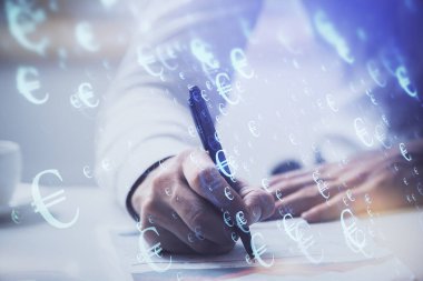 Finansal ticaret grafiği erkek masaüstü arkaplanı ile çoklu pozlama.