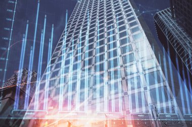 Yüksek binaların arka planında çoklu pozlama olan eski şehir haritası. Finansal araştırma kavramı.