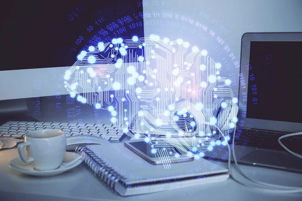 Doble exposición de la mesa con la computadora y el holograma cerebral. Concepto de innovación . —  Fotos de Stock