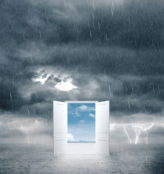 Öppnade Dörren Från Dåligt Väder Affärs Och Utmaningskoncept — Stockfoto