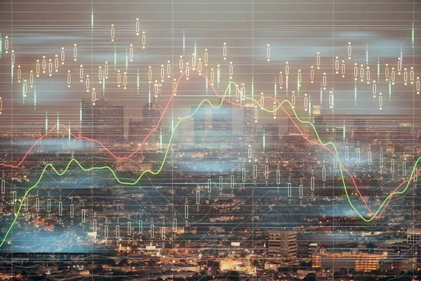 Gráfico financiero sobre paisaje nocturno de la ciudad con altos edificios de doble exposición de fondo. Concepto de análisis . —  Fotos de Stock