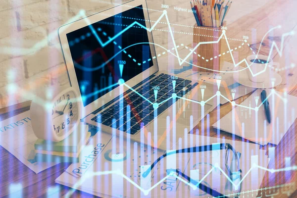 Finanzgrafik bunte Zeichnung und Tabelle mit Computer auf dem Hintergrund. Mehrfachbelichtung. Konzept der internationalen Märkte. — Stockfoto