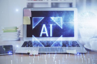 Teknoloji temalı çizim ve bilgisayarlı masa. Çifte maruziyet. Bilgi kavramı.