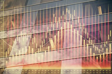 Yüksek binaların arka planında çoklu pozlama olan eski şehir haritası. Finansal araştırma kavramı.