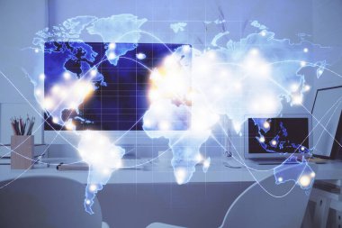 İş teması simgelerinin çifte pozlandırılması ve bilgisayar geçmişi olan çalışma alanı. Başarı kavramı.