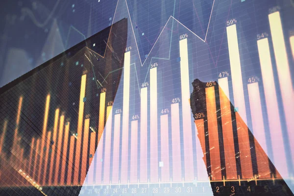 Forex diagram på stadsbilden med höga byggnader bakgrund multi exponering. Finansiell forskning. — Stockfoto