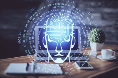 Bilgisayar ve beyin çizimi hologramıyla çalışma masasına çift pozlama. Beyin fırtınası konsepti.